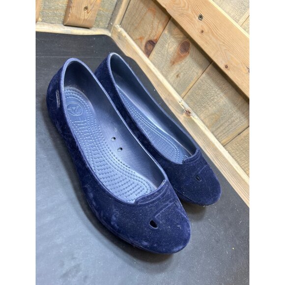 Womens Crocs Navy Blue Velvet Ballet Flats Size 9 Slip-On Lightweight Casual - Picture 2 of 8